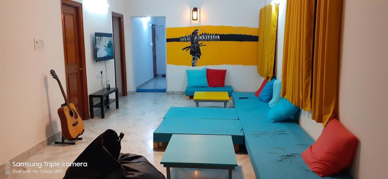 The Hood Hostel Bangalore Exteriör bild