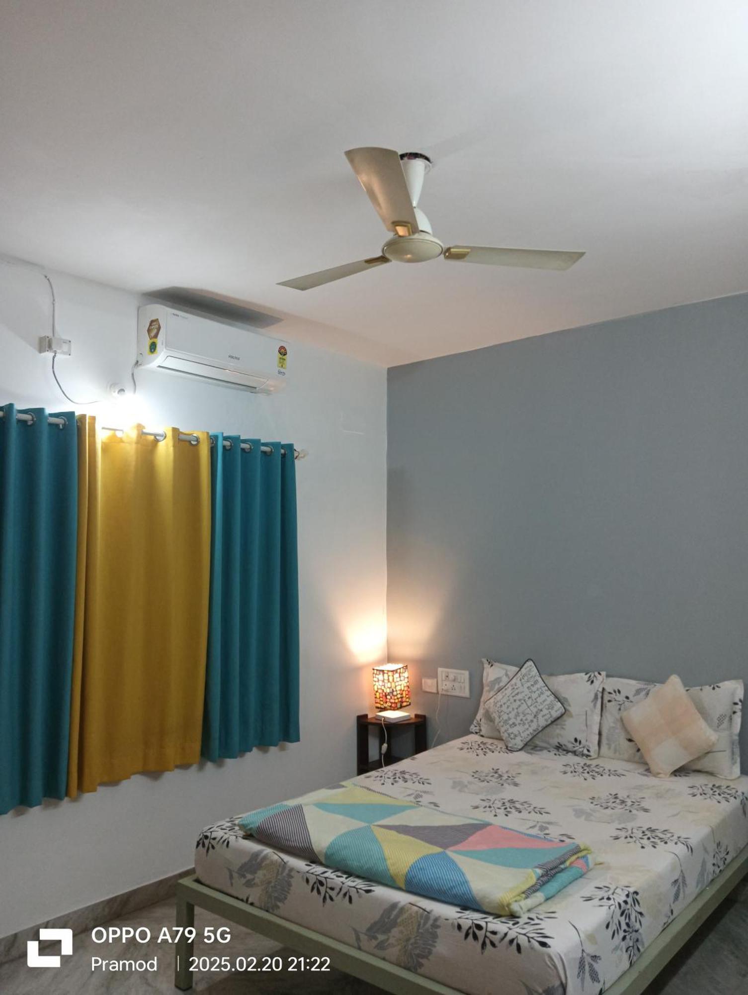 The Hood Hostel Bangalore Exteriör bild